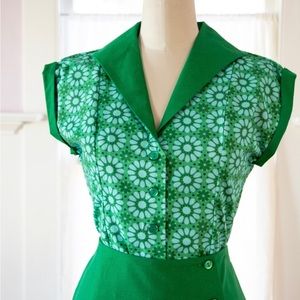 Heart of Haute Erika Blouse in Happy Daisy Green